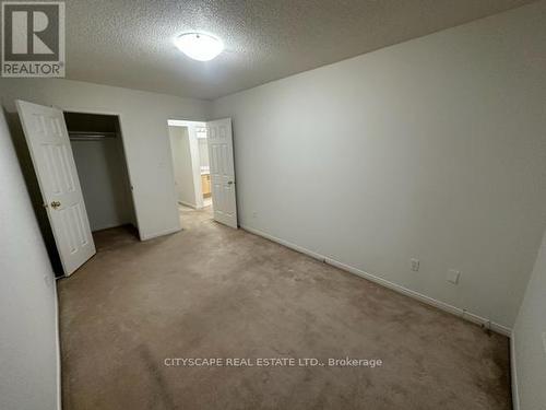 7565 Black Walnut Trail, Mississauga, ON - Indoor Photo Showing Other Room