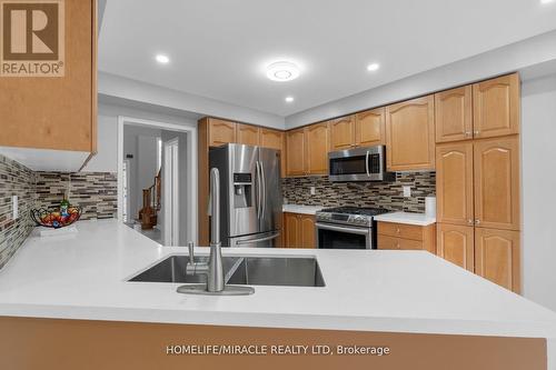 20 Edenvalley Road, Brampton, ON - Indoor Photo Showing Kitchen With Double Sink With Upgraded Kitchen