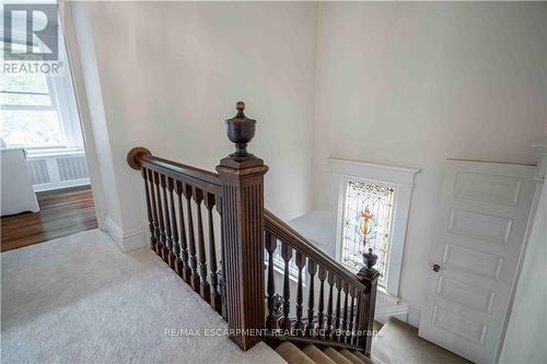 7 Chestnut Avenue N, Brantford, ON - Indoor Photo Showing Other Room