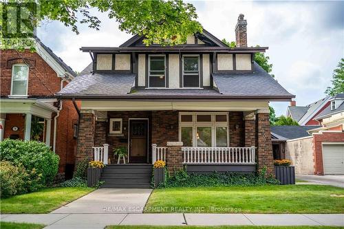 7 Chestnut Avenue N, Brantford, ON - Outdoor With Deck Patio Veranda With Facade