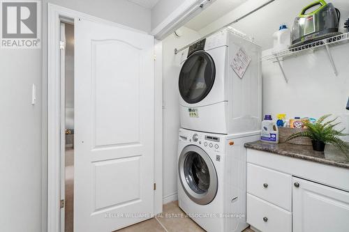 30 Madill Drive, Mono, ON - Indoor Photo Showing Laundry Room