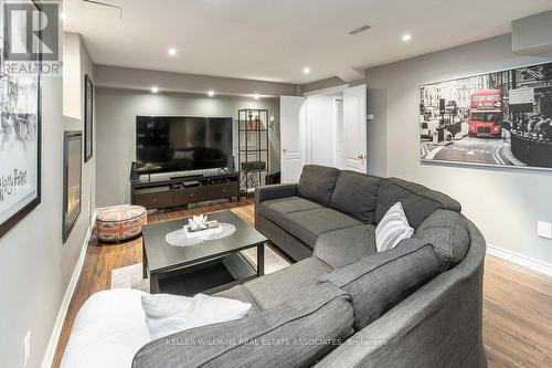 30 Madill Drive, Mono, ON - Indoor Photo Showing Living Room