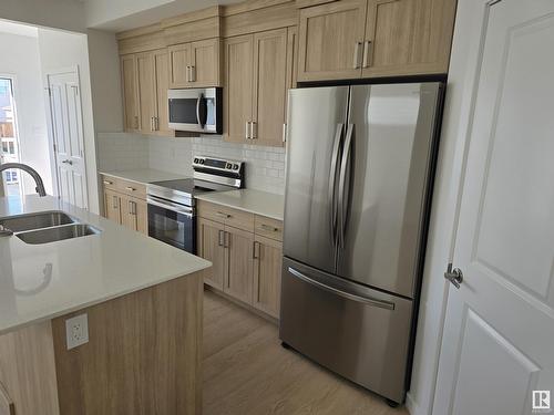 5259 Edgemont Bv Nw, Edmonton, AB - Indoor Photo Showing Kitchen With Double Sink With Upgraded Kitchen