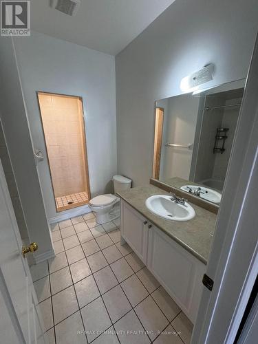 27 - 19 Niagara Drive, Oshawa, ON - Indoor Photo Showing Bathroom