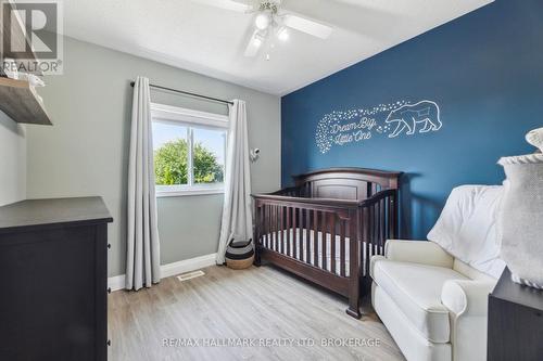 34 Hammond Street, Clarington (Bowmanville), ON - Indoor Photo Showing Bedroom