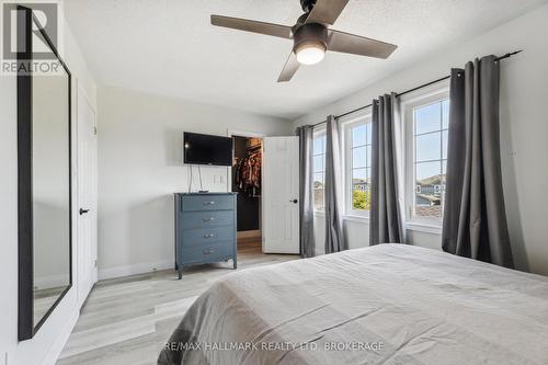 34 Hammond Street, Clarington (Bowmanville), ON - Indoor Photo Showing Bedroom