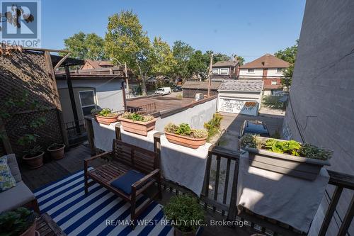 1854 Danforth Avenue N, Toronto (Danforth Village-East York), ON 