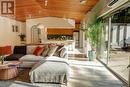 2 Valleyanna Drive, Toronto (Bridle Path-Sunnybrook-York Mills), ON  - Indoor Photo Showing Living Room 