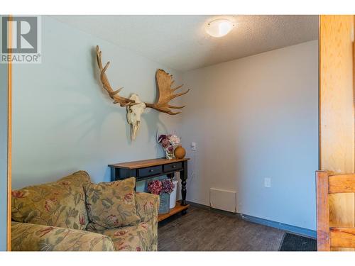 1457 Pass Creek Road, Pass Creek, BC - Indoor