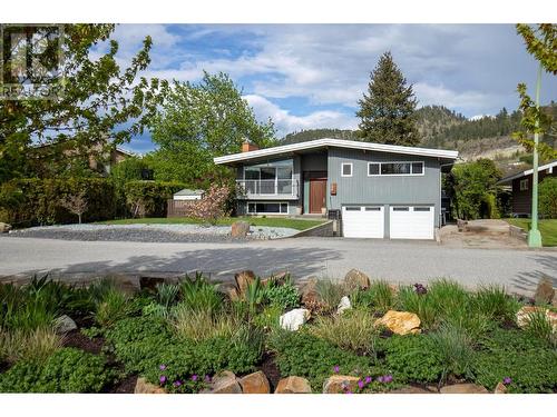 990 Fairway Crescent, Kelowna, BC - Outdoor