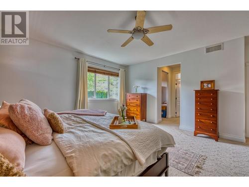 5254 Cobble Crescent, Kelowna, BC - Indoor Photo Showing Bedroom