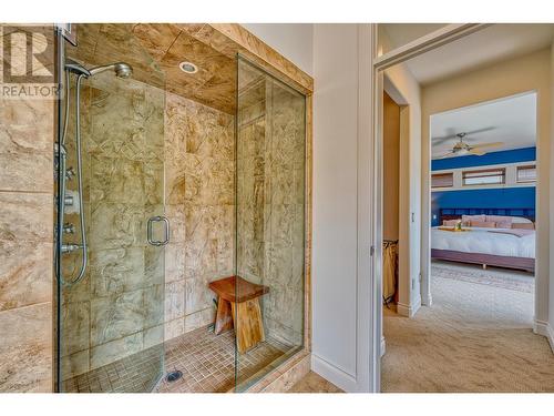 5254 Cobble Crescent, Kelowna, BC - Indoor Photo Showing Bathroom