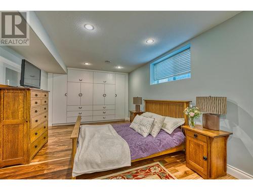 5254 Cobble Crescent, Kelowna, BC - Indoor Photo Showing Bedroom