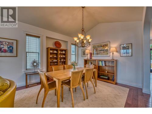 5254 Cobble Crescent, Kelowna, BC - Indoor Photo Showing Dining Room