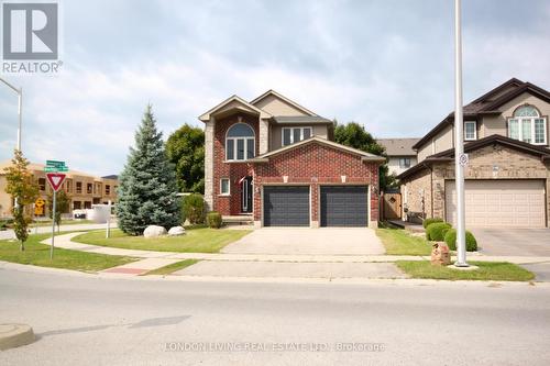 778 Blackacres Boulevard, London, ON - Outdoor With Facade