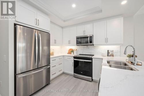 408 - 1975 Fountain Grass Drive, London, ON - Indoor Photo Showing Kitchen With Double Sink With Upgraded Kitchen