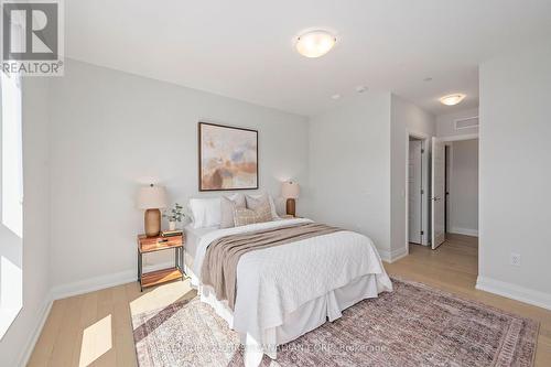 408 - 1975 Fountain Grass Drive, London, ON - Indoor Photo Showing Bedroom