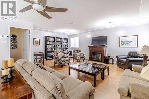 89 Pine St # 1102, Sault Ste Marie, ON - Indoor Photo Showing Living Room With Fireplace