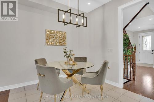 3079 Neyagawa Boulevard, Oakville, ON - Indoor Photo Showing Dining Room