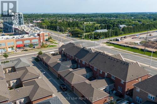 3079 Neyagawa Boulevard, Oakville, ON - Outdoor With View