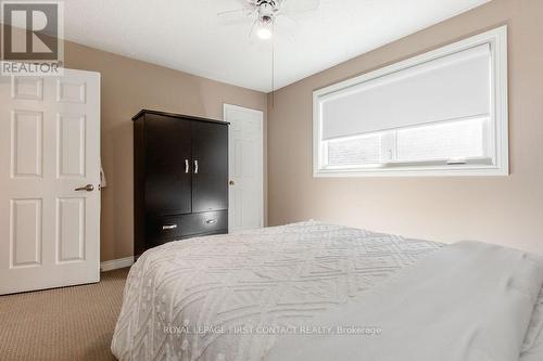 279 Anne Street N, Barrie (Sunnidale), ON - Indoor Photo Showing Bedroom