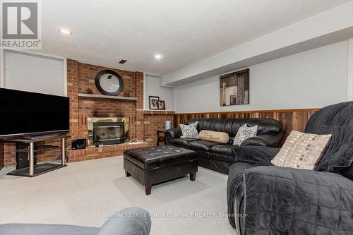 279 Anne Street N, Barrie (Sunnidale), ON - Indoor Photo Showing Living Room With Fireplace