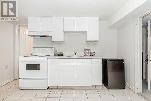 279 Anne Street N, Barrie, ON - Indoor Photo Showing Kitchen