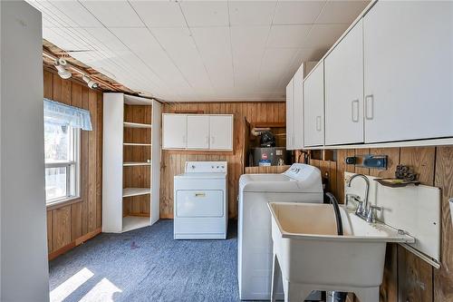 296 Julian Avenue, Hamilton, ON - Indoor Photo Showing Laundry Room