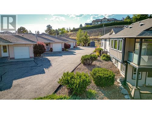 6909 Manning Place Unit# 2, Vernon, BC - Outdoor