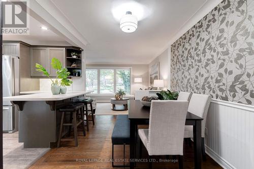 5240 Meadowhill Road, Burlington (Appleby), ON - Indoor Photo Showing Dining Room