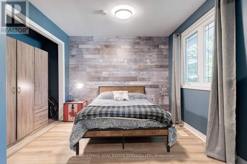 5240 Meadowhill Road, Burlington (Appleby), ON - Indoor Photo Showing Bedroom