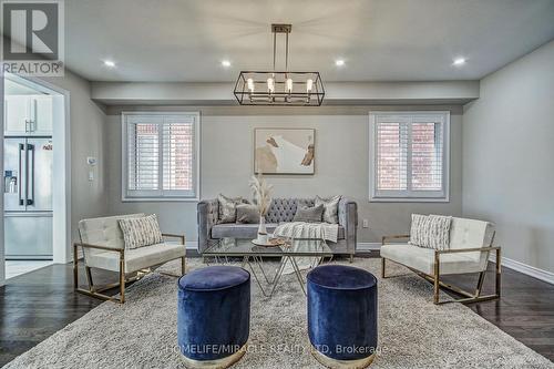 140 Morra Avenue, Caledon, ON - Indoor Photo Showing Living Room