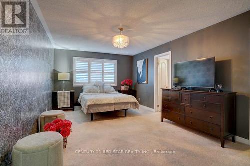 15 Tokara Avenue, Caledon, ON - Indoor Photo Showing Bedroom