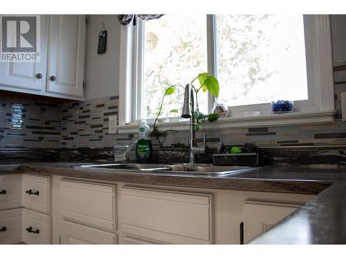 9220 89 Street, Fort St. John, BC - Indoor Photo Showing Kitchen With Double Sink