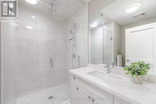 339 Morden Road, Oakville (Bronte East), ON - Indoor Photo Showing Bathroom