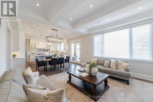 339 Morden Road, Oakville, ON - Indoor Photo Showing Living Room