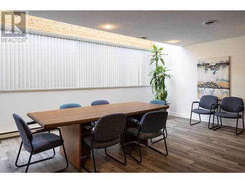 737 Leon Avenue Unit# 1204, Kelowna, BC - Indoor Photo Showing Dining Room