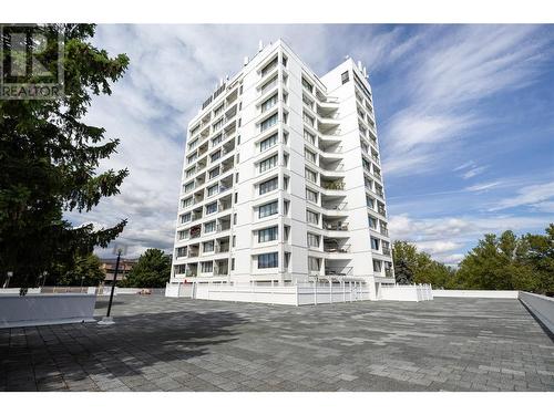 737 Leon Avenue Unit# 1204, Kelowna, BC - Outdoor With Facade