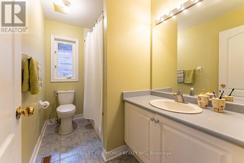 61 Vine Cliff Boulevard, Markham, ON - Indoor Photo Showing Bathroom