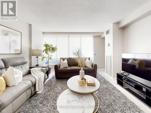 510 - 40 Bay Mills Boulevard, Toronto (Tam O'Shanter-Sullivan), ON - Indoor Photo Showing Living Room