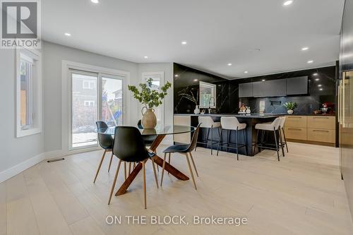 85 Russet Way, Vaughan, ON - Indoor Photo Showing Dining Room