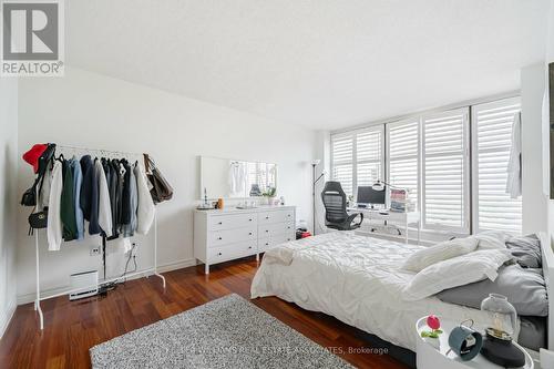 806 - 2045 Lake Shore Boulevard, Toronto (Mimico), ON - Indoor Photo Showing Bedroom