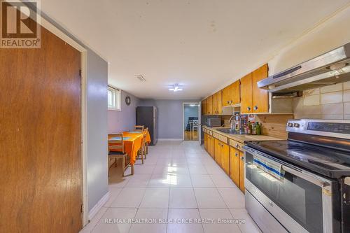 17 Savarin Street, Toronto (Eglinton East), ON - Indoor Photo Showing Kitchen