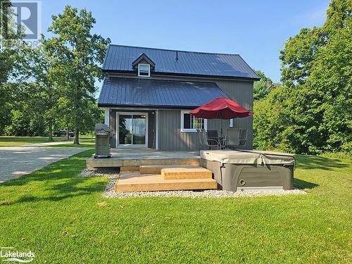 Hot tub and deck for entertaining - 3010 Matchedash Street, Severn, ON - Outdoor With Deck Patio Veranda