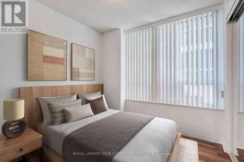 515 - 503 Beecroft Road, Toronto, ON - Indoor Photo Showing Bedroom