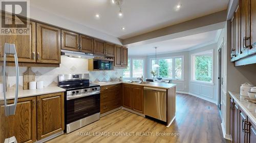 1610 Amberlea Road, Pickering, ON - Indoor Photo Showing Kitchen With Double Sink