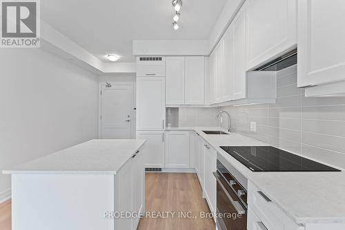 801 - 30 Elm Drive W, Mississauga (Fairview), ON - Indoor Photo Showing Kitchen With Upgraded Kitchen