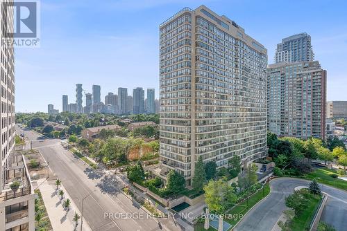 801 - 30 Elm Drive W, Mississauga (Fairview), ON - Outdoor