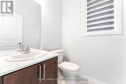 914 Sobeski Avenue, Woodstock, ON - Indoor Photo Showing Bathroom