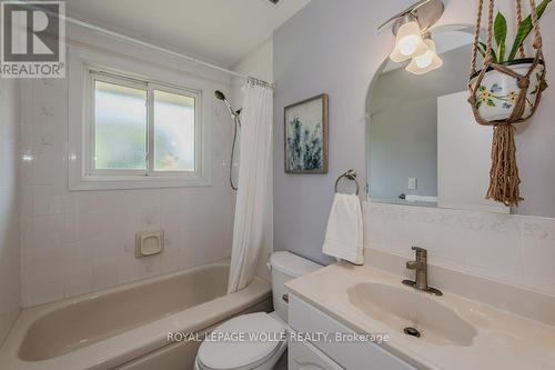 43 Windom Road, Kitchener, ON - Indoor Photo Showing Bathroom